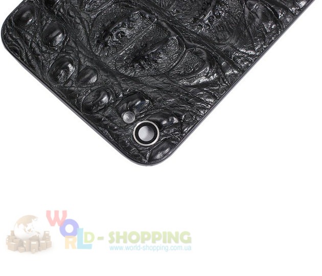 Задняя крышка для IPhone 4/4S Black декорирована кожей каймана чёрного цвета