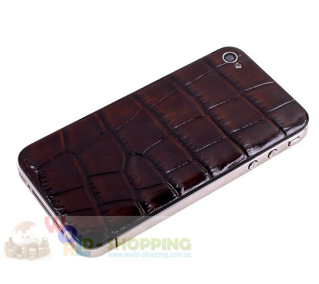 Задня кришка для iPhone 4/4S Black декорована шкірою алігатора темно-коричневого кольору.