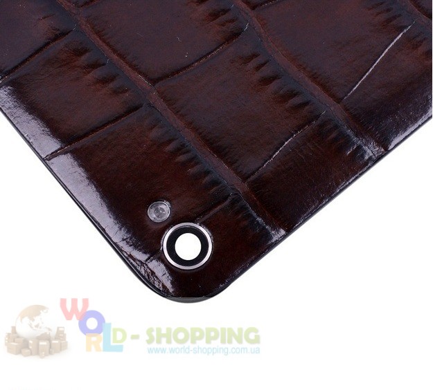 Задня кришка для iPhone 4/4S Black декорована шкірою алігатора темно-коричневого кольору.