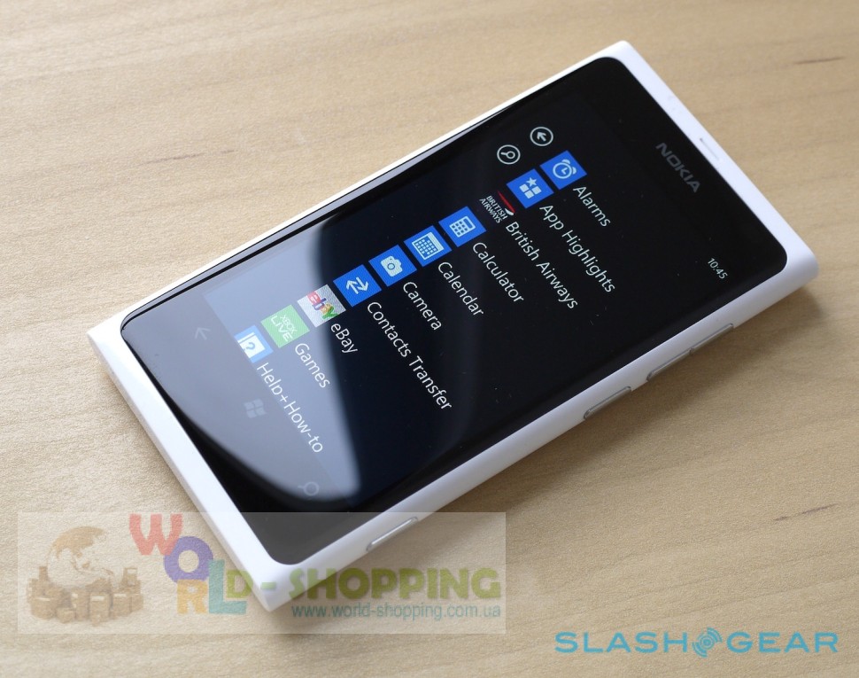 Мобильный телефон Nokia Lumia 800 Gloss white