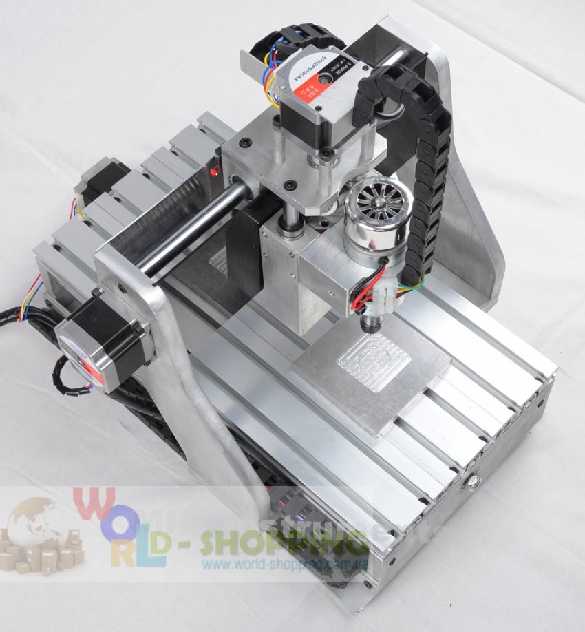 Фрезерно-гравировальная машина с ЧПУ CNC 3020/ Фрезерный станок