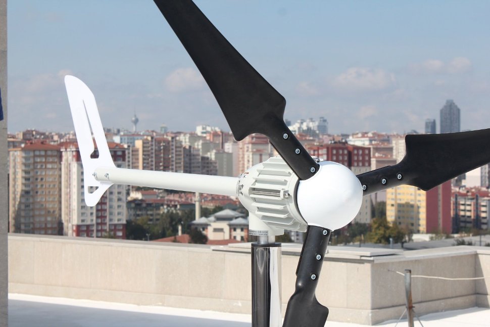 Ветрогенератор Ista Breeze i2000 24V/48V